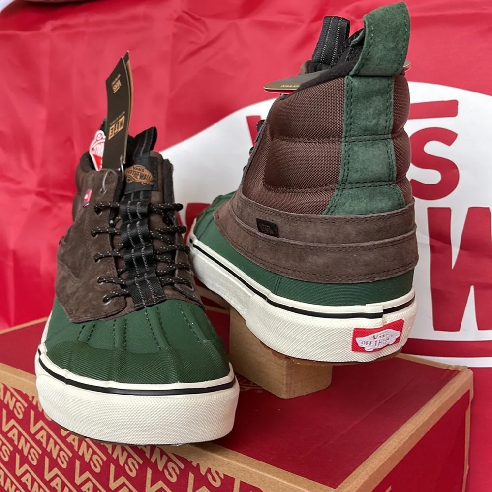 Vans Sk8-Hi Del Pat
Brown/Green
VNOA5JMNBGS
WMNS boots MTE - Picture 10 of 16